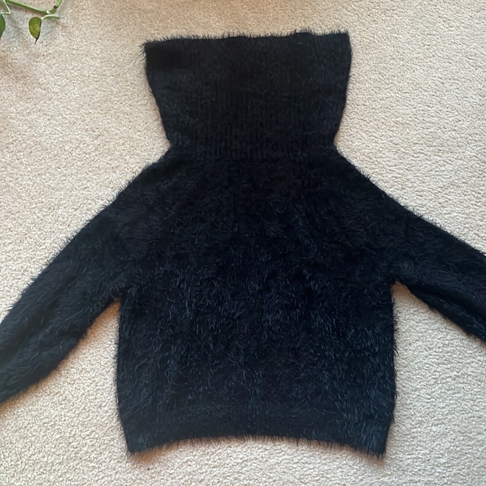 EXPRESS Sweater - Picture 3 of 4
